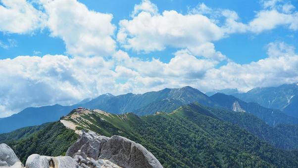 燕岳から見る表銀座稜線 燕岳から見る表銀座稜線 山,登山,燕岳の写真素材