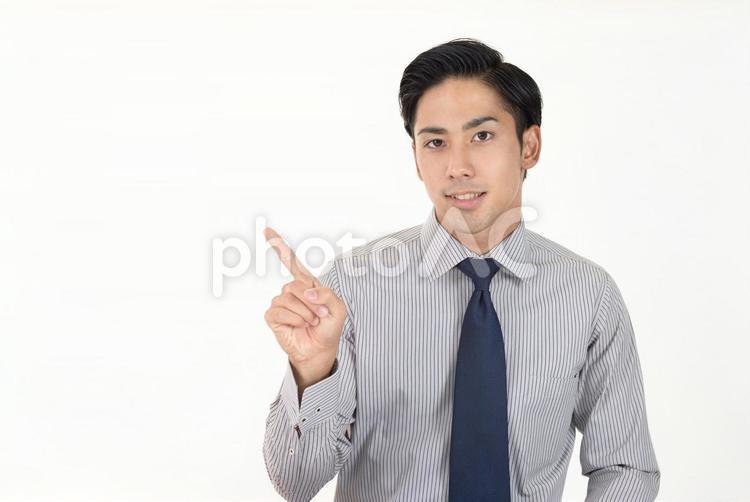 ビジネスマン　指さす ビジネス,ビジネスマン,男性の写真素材