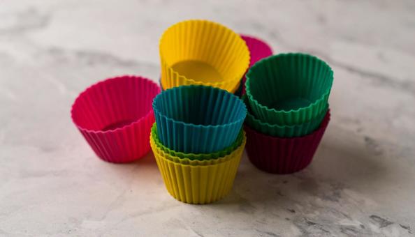 カラフルなシリコンカップの写真