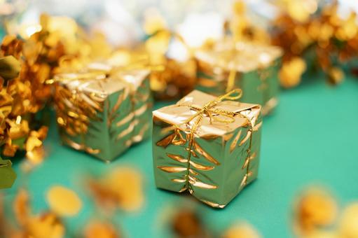 クリスマスの装飾 クリスマス,緑,小物の写真素材