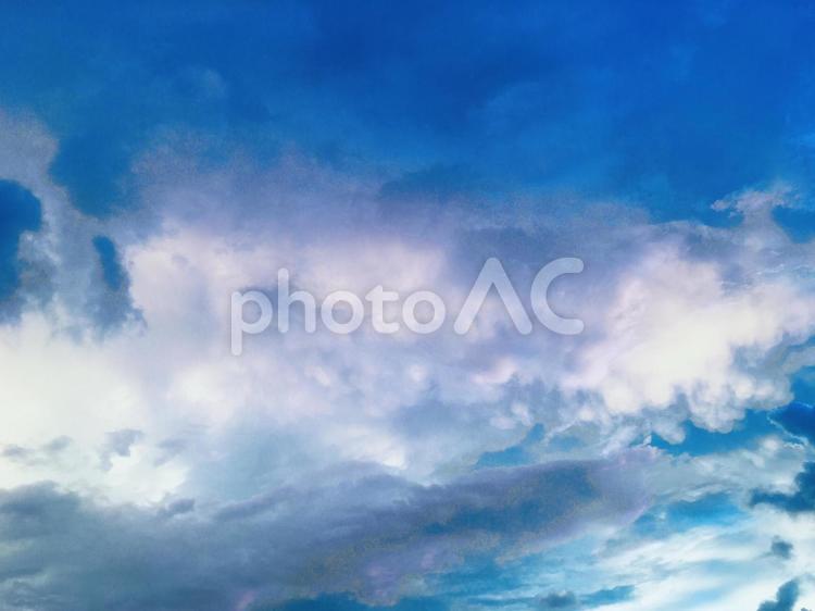 美しい空　　紫　ピンク　灰色　青 美しい空,紫,ピンクの写真素材