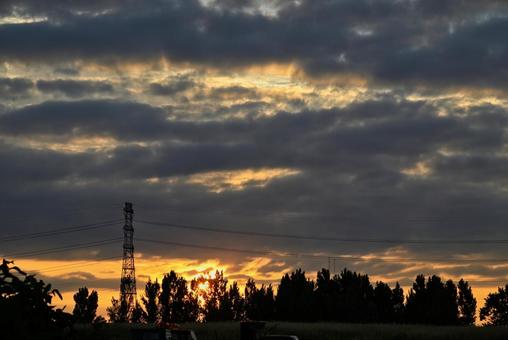 夕焼け 2025/7/12 夕焼け 2025/7/12 夕焼け,夕暮れ,夕方の写真素材