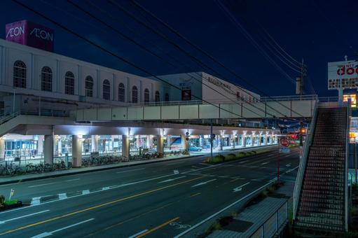 夜の宮交シティ前 夜の宮交シティ前 夜景,町並み,夜の写真素材