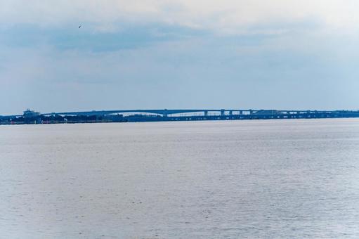 静岡県浜松市 秋の浜名湖　浜名大橋の写真