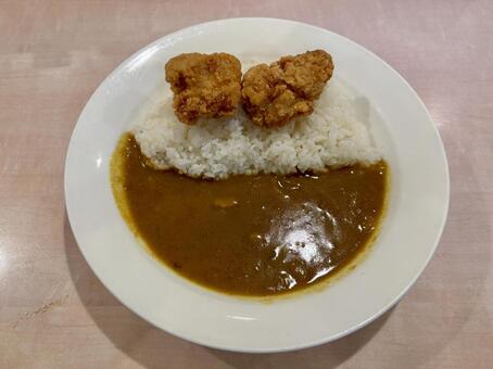 唐揚げのカレー 唐揚げ,チキン,カレーの写真素材