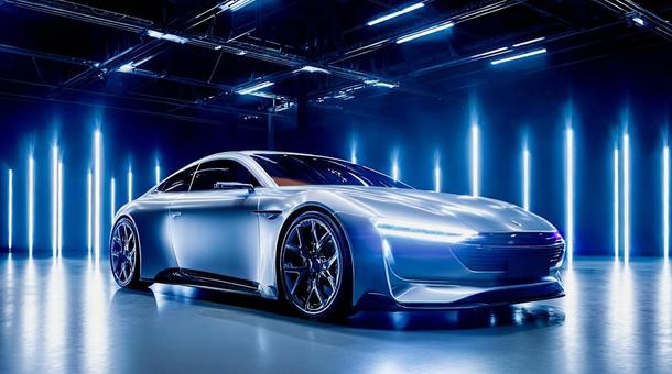 LEDライトに映える近未来デザインの車 LEDライトに映える近未来デザインの車の写真