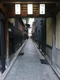 京都の裏道 京都の裏道 道路,旅,住宅街の写真素材