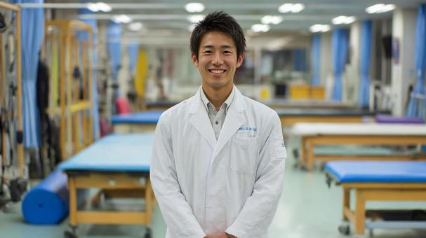 理学療法士の男性4 理学療法士の男性4の写真