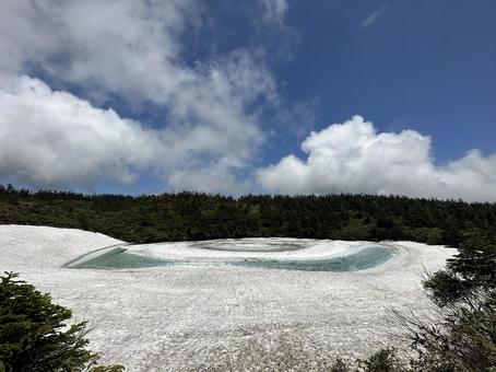 ドラゴンアイ 八幡平 岩手 池 ドラゴンアイ 八幡平 岩手 池の写真