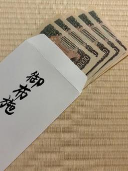 お布施のイメージ　五万円の御布施　法事 お布施,五萬円,５万円の写真素材