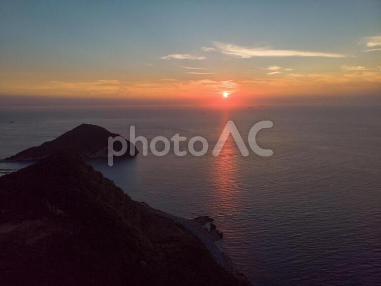白崎海岸　夕日 白崎海岸,海,海辺の写真素材