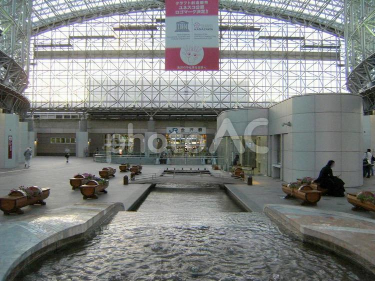 JR金沢駅　もてなしドーム 金沢駅,jr,駅の写真素材
