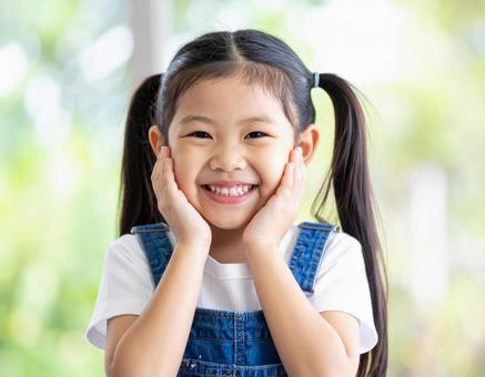 女の子 女の子の写真