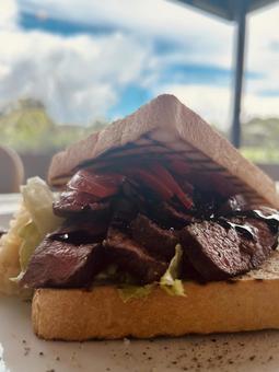 ステーキサンド ステーキサンド,ステーキ,牛の写真素材