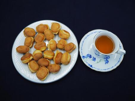 ベビーカステラ＆紅茶・おやつ ベビーカステラ,駄菓子,お菓子の写真素材