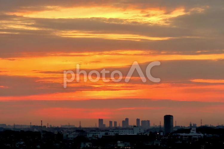 朝焼け　日の出　dawn  朝焼け,夜明け,朝焼け雲の写真素材
