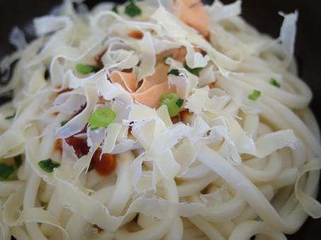 削りチーズ おやつの写真