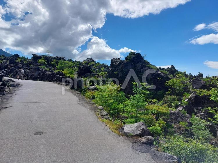 嬬恋村　鬼押出し園　通路 鬼押出し園,嬬恋村,群馬県の写真素材