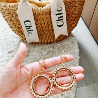 小物アクセサリー 小物アクセサリー イヤリング,可愛い,カゴバックの写真素材