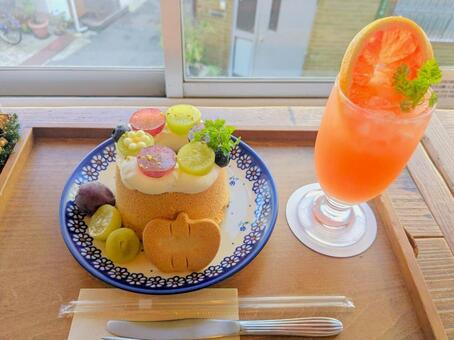 シフォンケーキセット２ シフォンケーキ,カフェ,スイーツの写真素材