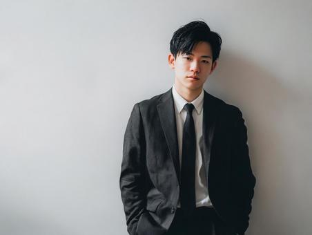 クールな男性ビジネスマンのポートレート クールな男性ビジネスマンのポートレートの写真