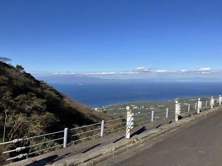 伊豆大島の道路風景 大島,伊豆,伊豆大島の写真素材