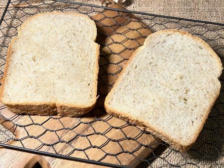 全粒粉入り食パン 全粒粉,食パン,パンの写真素材