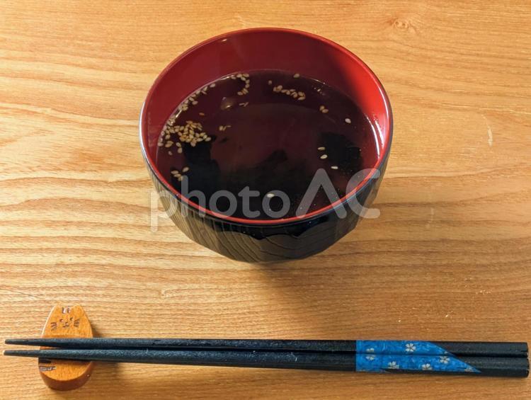 春雨とわかめのスープ 春雨とわかめのスース,春雨,わかめの写真素材