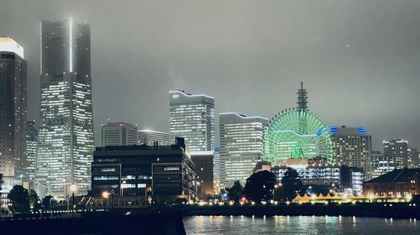 曇天のみなとみらい 曇天のみなとみらい ランドマークタワー,みなとみらい,横浜の写真素材
