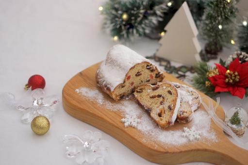 シュトーレン　クリスマス シュトーレン,シュトレン,クリスマスの写真素材
