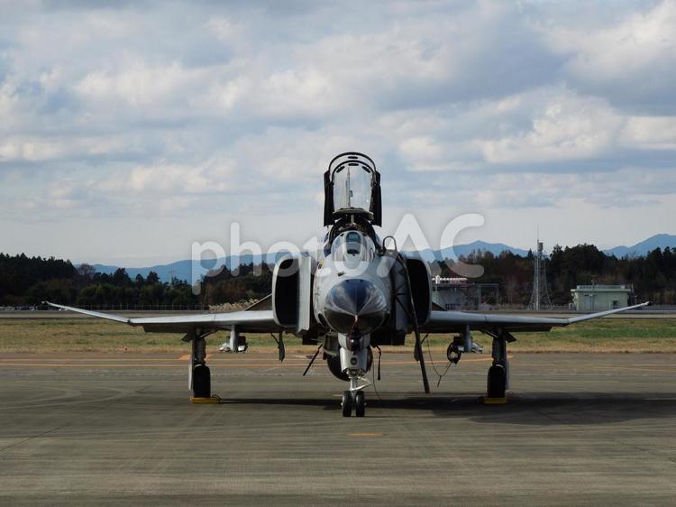 ファントム 飛行機,戦闘機,航空自衛隊の写真素材