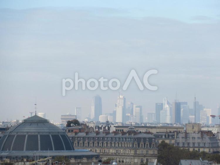 フランスのパリ（凱旋門、新都心）の風景 パリ中心部,展望,風景の写真素材
