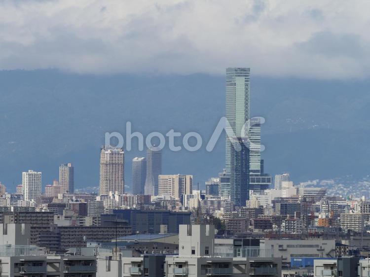 あべのハルカスと大阪の街並み 大阪市,あべのハルカス,街並みの写真素材