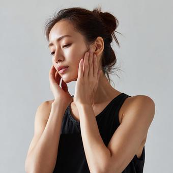 美容と健康をイメージする若い女性の写真