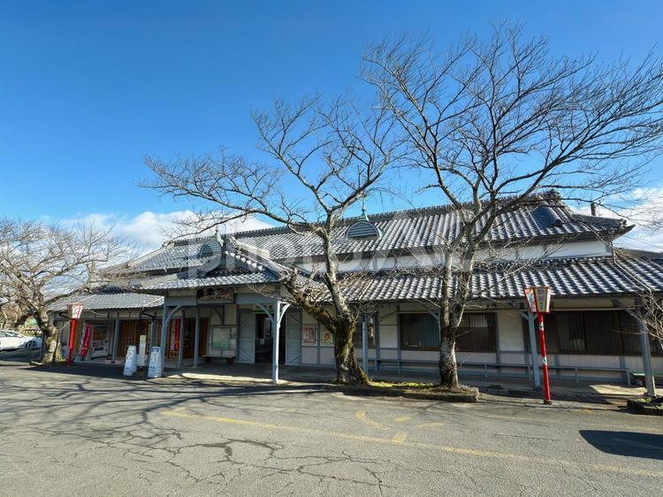 養老駅の駅舎_2 養老駅,駅舎,養老鉄道の写真素材