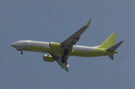 飛行機 飛行機,航空機,旅客機の写真素材