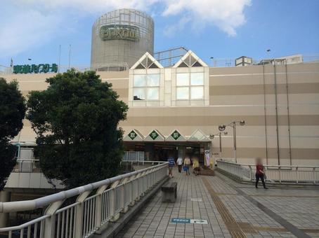 取手駅の西口のペデストリアンデッキ、風景 取手駅の西口のペデストリアンデッキ、風景 取手駅,西口,駅舎の写真素材