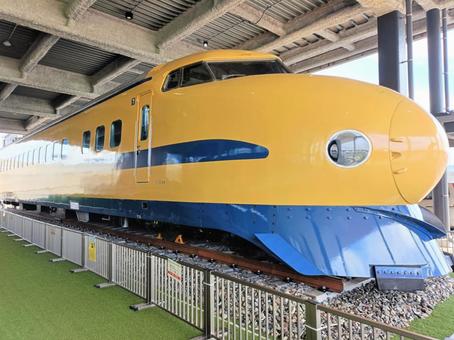 ドクターイエロー(白山総合車両所)2 ドクターイエロー(白山総合車両所)2 ドクターイエロー,トレインパーク白山,白山市立高速鉄道ビジターセンタの写真素材