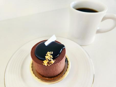 チョコレートムースケーキとコーヒー チョコレートムースケーキとコーヒー チョコケーキ,チョコ,生チョコの写真素材
