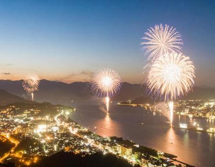 美しい花火大会 夏祭り 美しい花火大会 夏祭りの写真