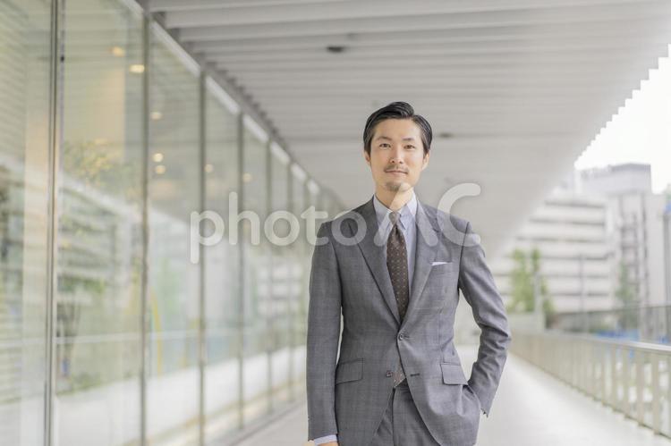 オフィスとビジネスマン ビジネス,男性,ビジネスマンの写真素材
