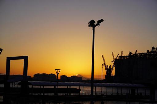 夕暮れ時の風景の写真