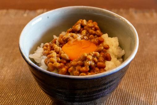 きみだけの納豆玉子かけご飯 朝食,納豆玉子かけご飯,納豆の写真素材