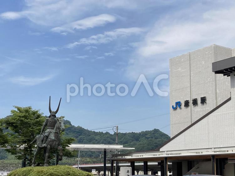 彦根駅前の井伊直政公像 井伊直政公像,井伊直政,彦根の写真素材