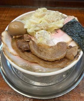 背徳感マシマシ 背徳感マシマシ チャーシュー,ラーメン,濃厚の写真素材