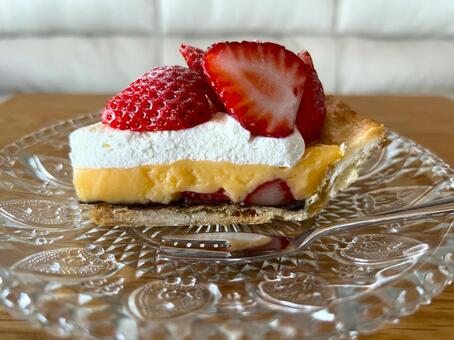 イチゴチョコパイ イチゴチョコパイ,パイ,ケーキの写真素材