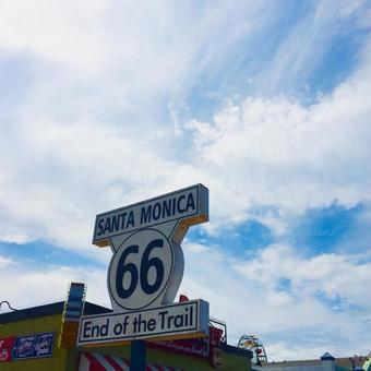 66 End of the Trail 66 End of the Trail サンタモニカ,santamonica,ロサンゼルスの写真素材