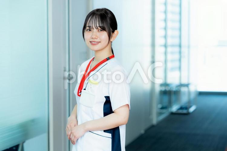 病院で働く医療従事者 病院,笑顔,医療の写真素材