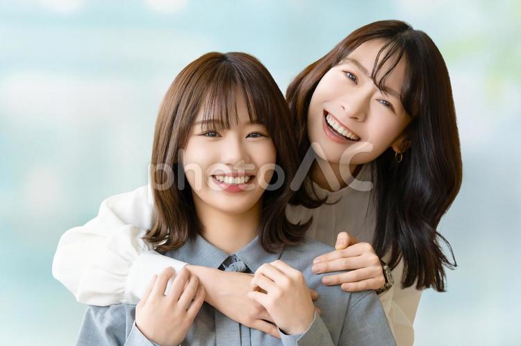 仲のいい2人の女性・ビジネスウーマン 女性,ビジネス,ビジネスウーマンの写真素材
