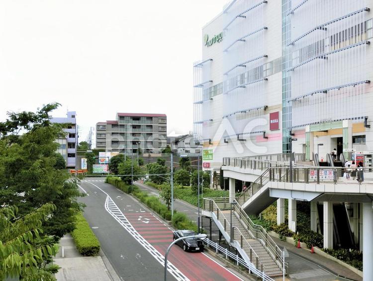 センター北駅前【横浜】 センター北,センター北駅,港北ニュータウンの写真素材